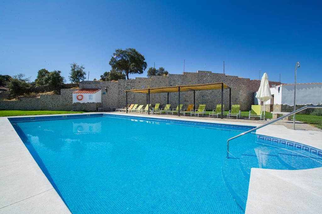 Apartamentos La Venta del Charco Cardeña Habitación foto