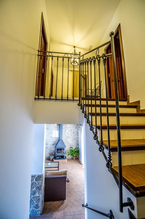 Apartamentos La Venta del Charco Cardeña Habitación foto