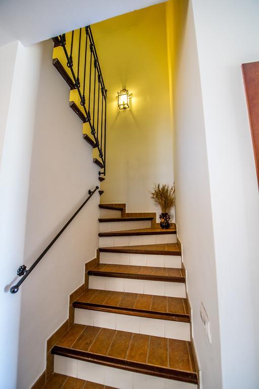 Apartamentos La Venta del Charco Cardeña Habitación foto