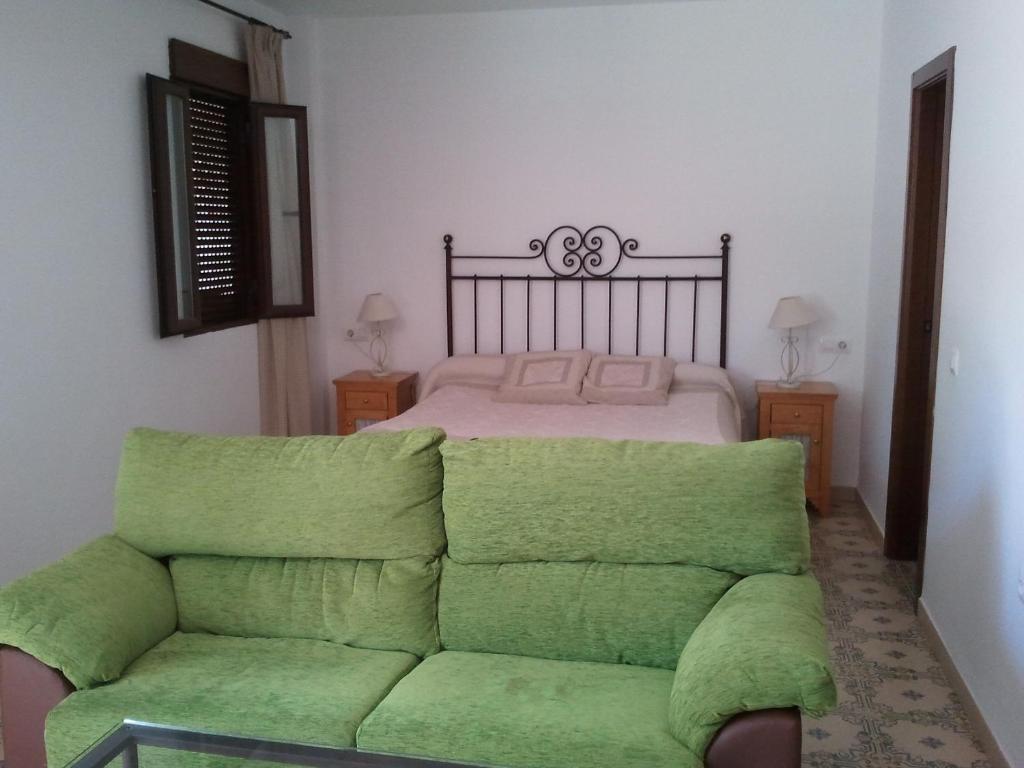 Apartamentos La Venta del Charco Cardeña Habitación foto